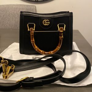 Fashionable mini bag